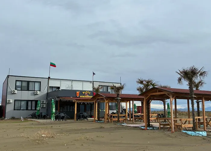 Mango Beach&hotel Fier